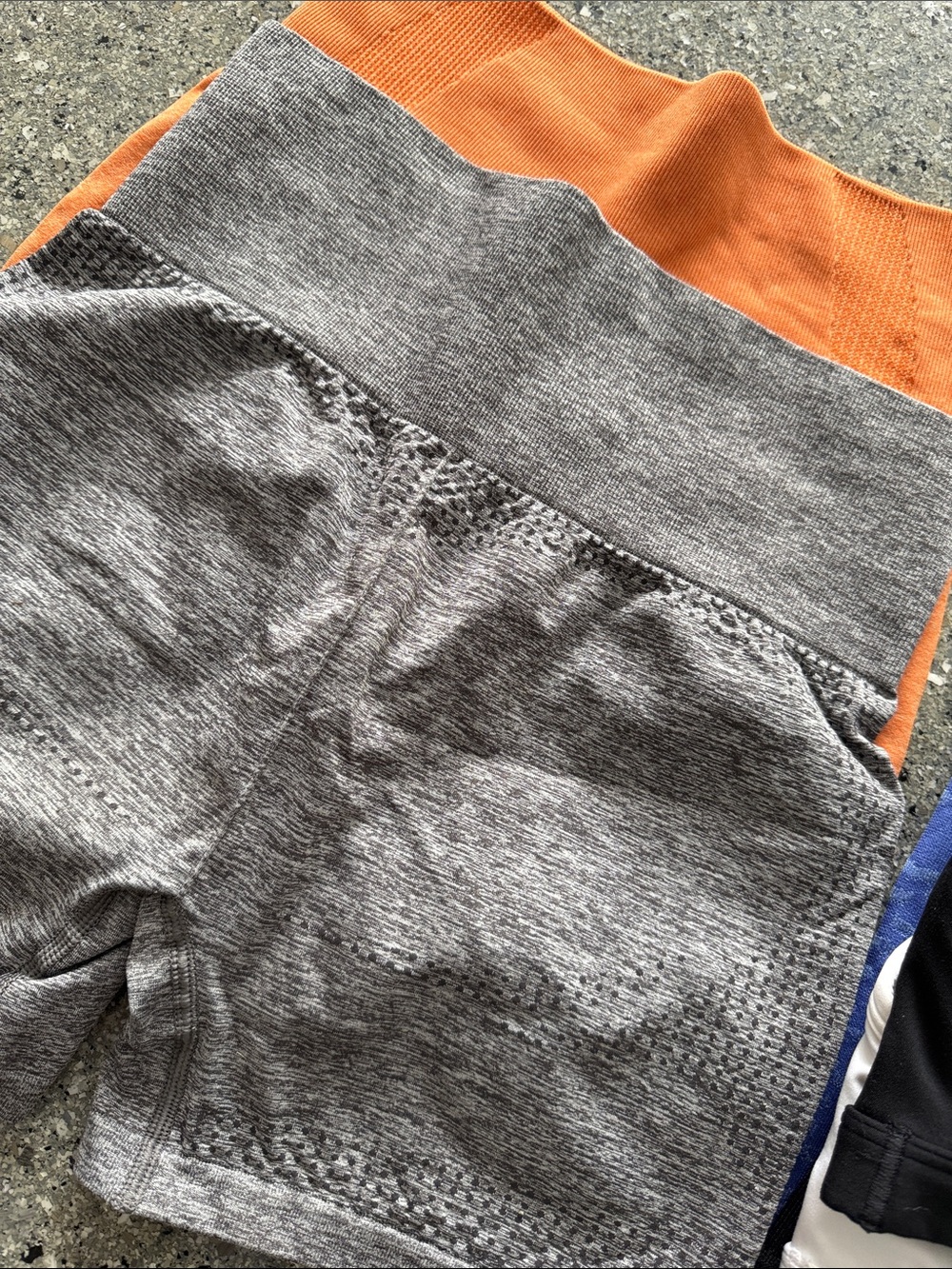 Gymshark Seamless bundle - Picture 3 of 4